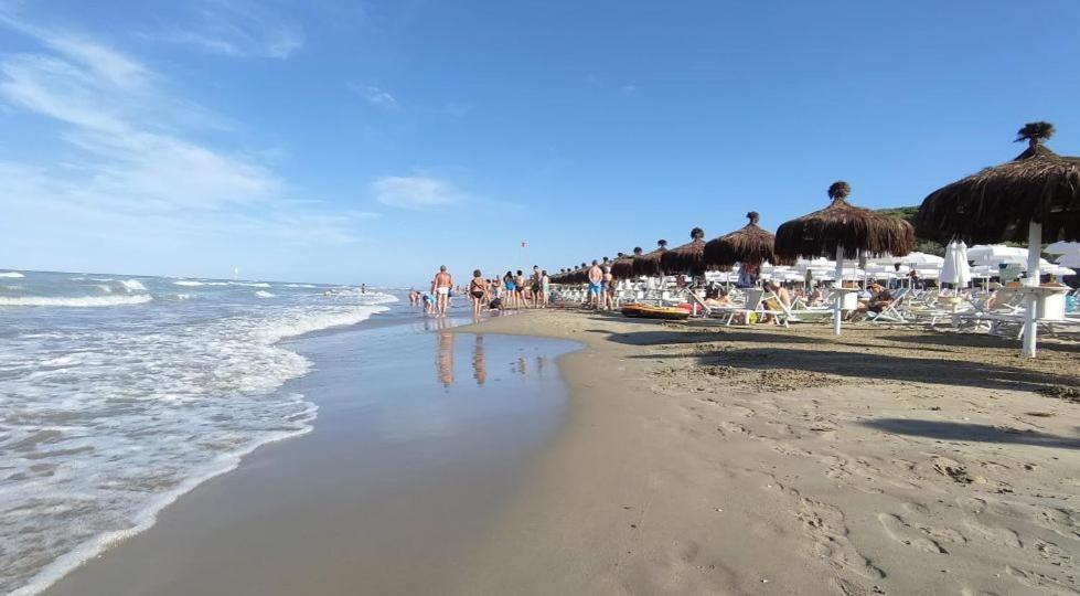 B&B Calima - - Completo Relax Spoltore Екстериор снимка